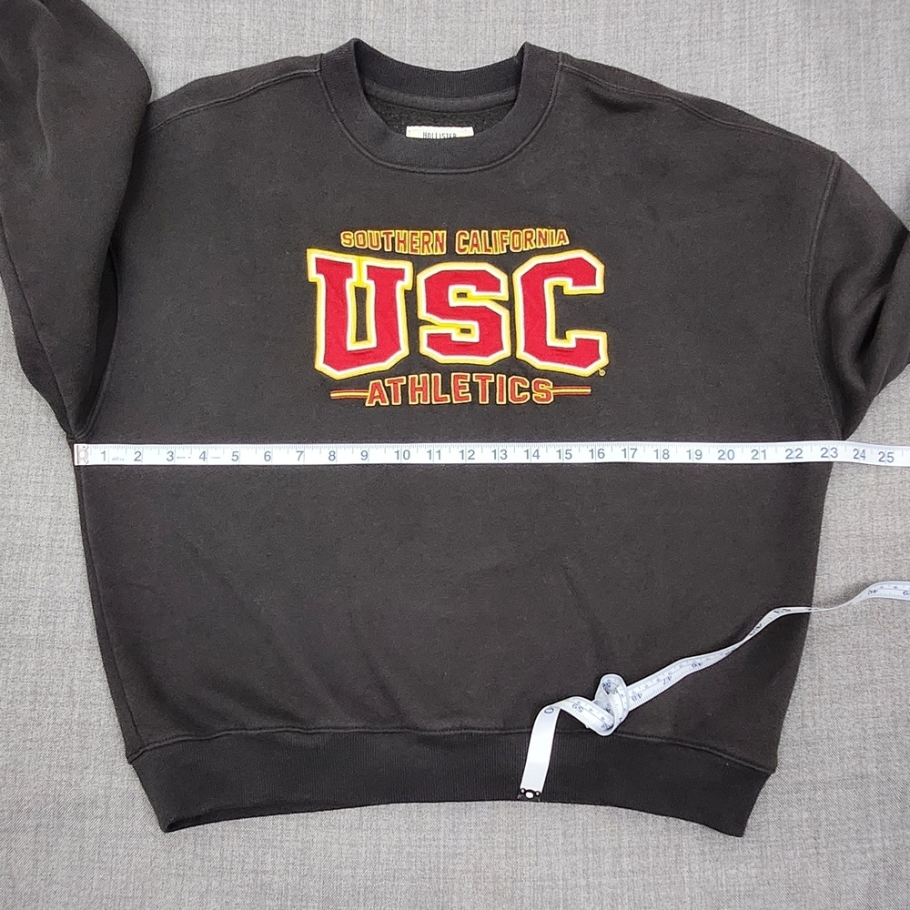 Hollister × USC University Southern California Athletics Crewneck Box Sweater. S - Picture 5 of 6